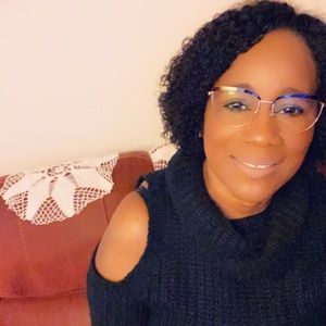 Meet your Posher, Adama